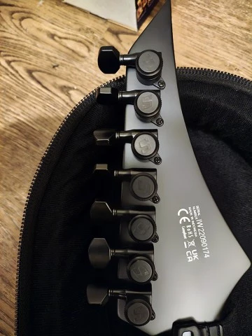 T1.7AC Solar Black Matte Carbon