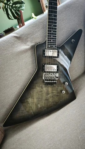 Epiphone Small Brendon Ghosthorse Προσφορές Δεκτές