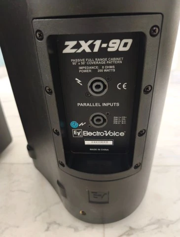 Electro Voice ZX-1 