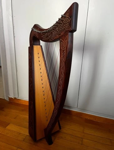 19 String Boru Harp Rosewood