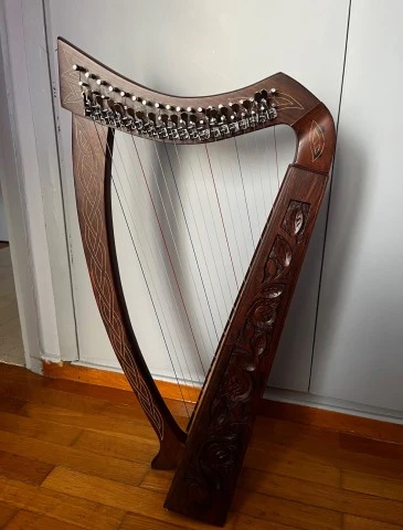 19 String Boru Harp Rosewood