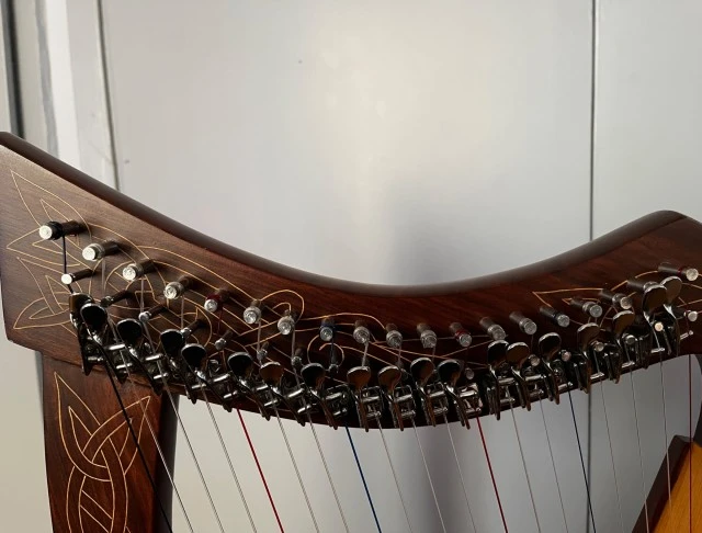 19 String Boru Harp Rosewood