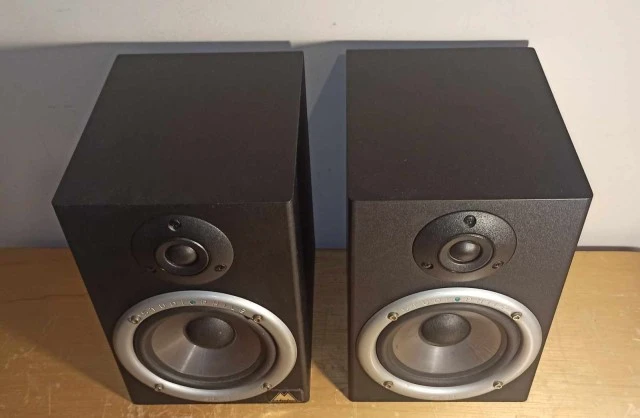 M-Audio SP-5B