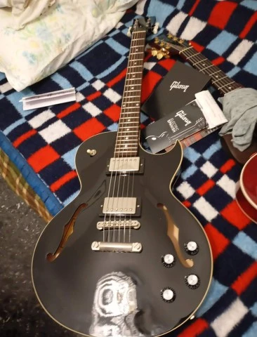 Gibson ES-235 (Memphis 2018)