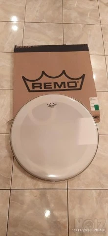 Remo 22' smooth white powerstroke 3