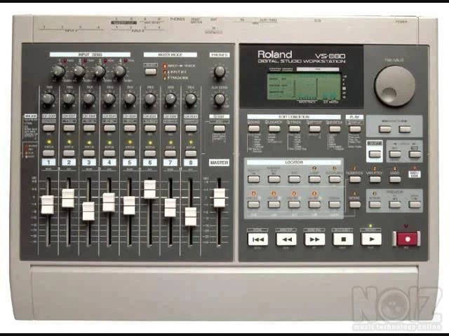 Roland VS 880EX