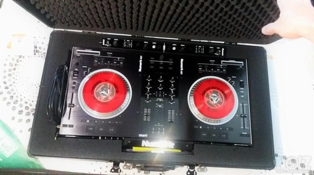 Numark NS7+NSFX Motorized DJ Controller