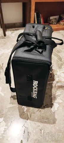 Πολυεφέ και προενισχυτής 4U
