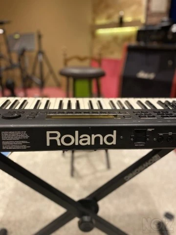 Roland XP-30