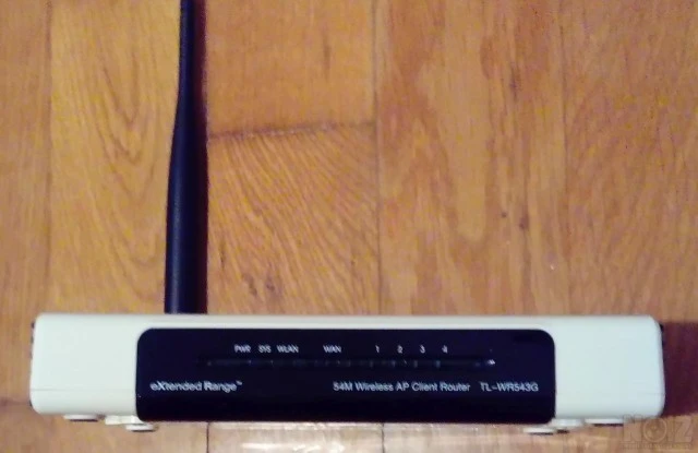 TP-LINK router TL-WR543G χαλασμένο