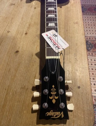 Vintage v100 reissue bigsby