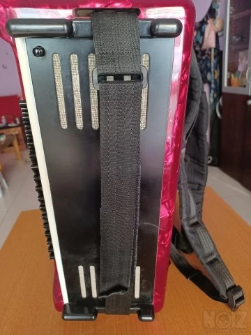 Ακκορντεόν HONER 80αρι