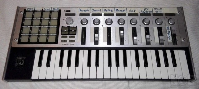 Korg microKONTROL