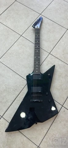 Harley benton explorer guitar bundle