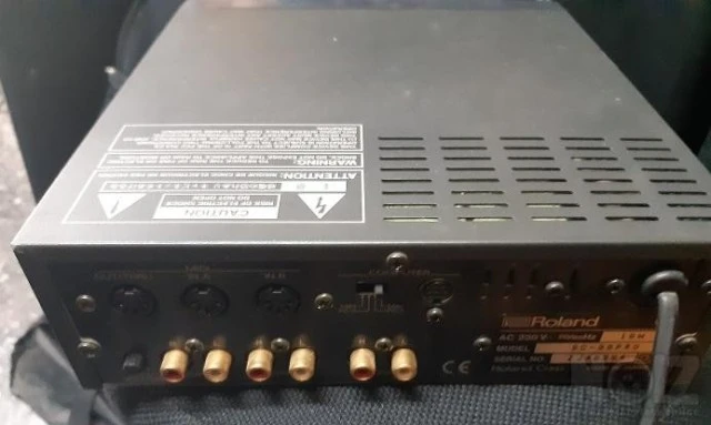 ROLAND SOUND CANVAS SC-88 Pro