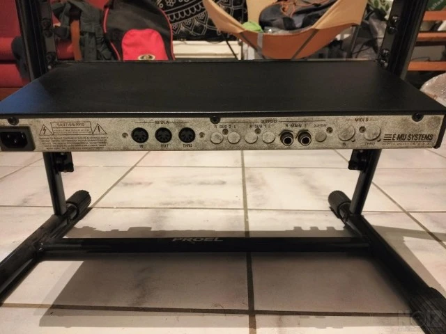 EM-U Proteus 1000 sound module