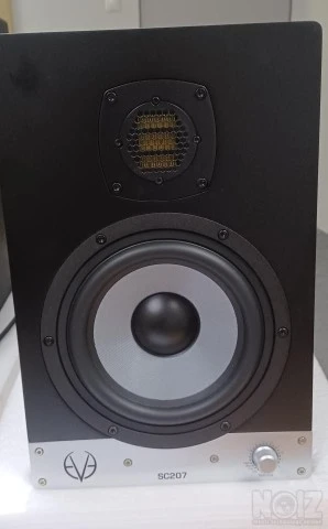 Monitor eve audio sc207