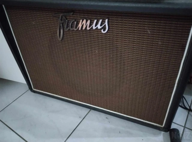 Καμπίνα framus με ηχείο 12'' celestion G