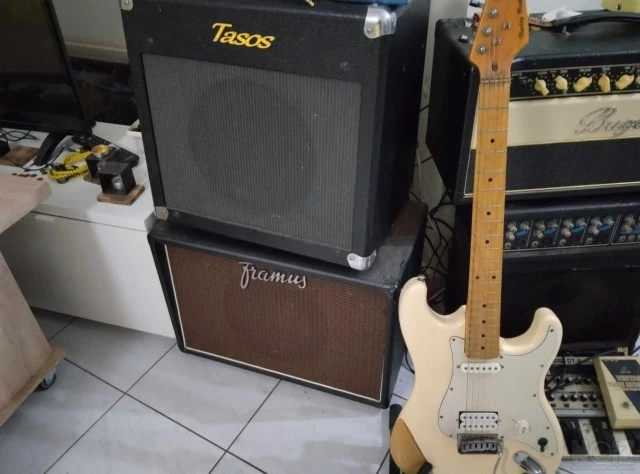 Καμπίνα framus με ηχείο 12'' celestion G