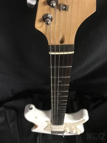 Custom stratocaster