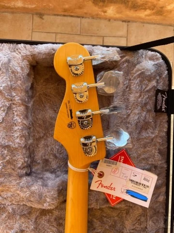 Fender American Ultra Jazz Bass - Cobra 