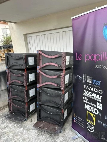Electro Voice XLC127 DVX Line Array
