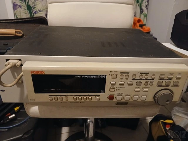 FOSTEX D108 (x3)