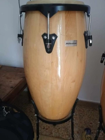 Congas