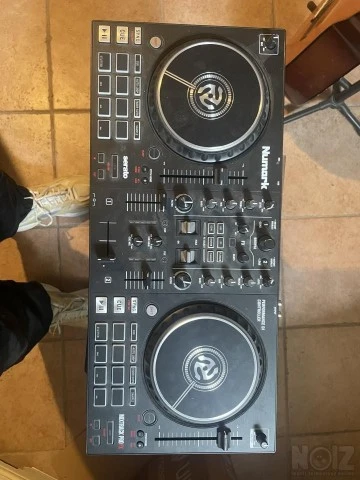 Numark Mixtrack Pro Fx