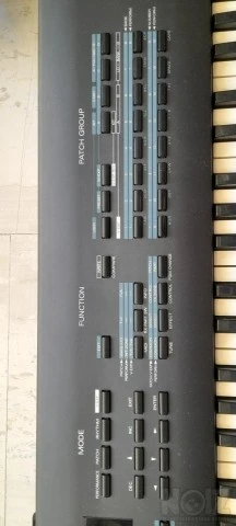 Roland JV-90