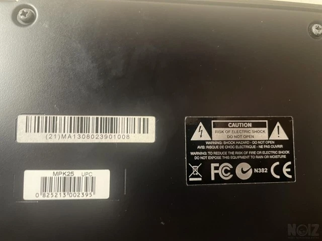 Akai MPK 25 Midi Keyboard Semi Weighted