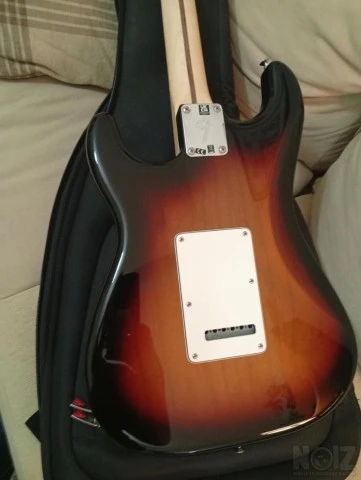 Fender Stratocaster made in Mexico locki