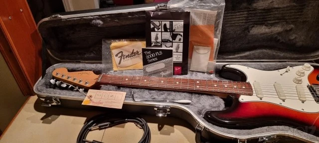 Fender Stratocaster Plus 1997 - Brown Su