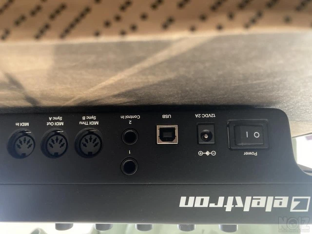 Elektron Analog Four MKII