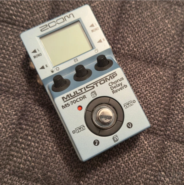 Zoom MS-70 CDR