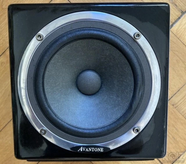 Avantone mix cube