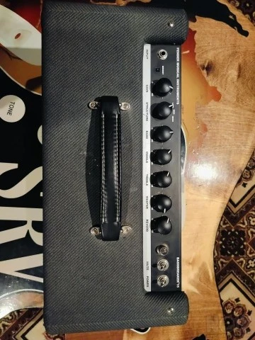 Fender Bassbreaker 15 (head)