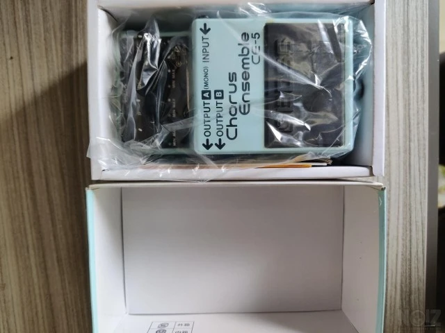 Boss CE-5 Chorus ensemble
