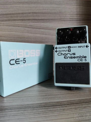 Boss CE-5 Chorus ensemble