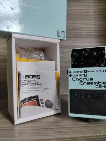Boss CE-5 Chorus ensemble