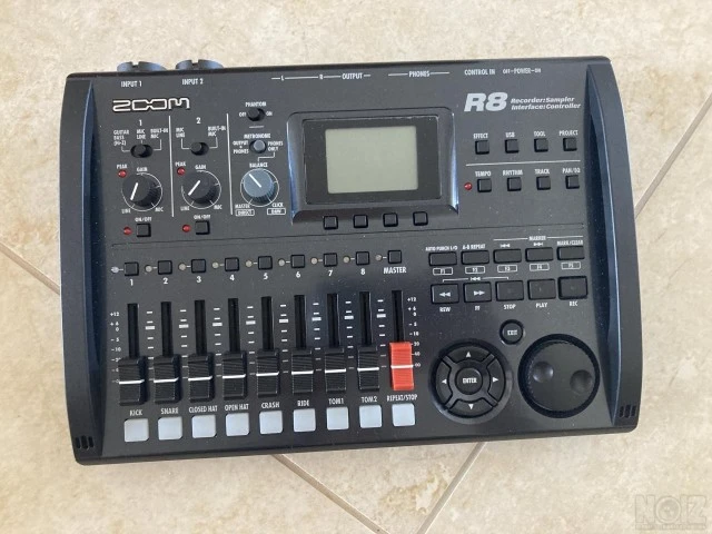 Zoom R8 Multitrack Digital Recorder