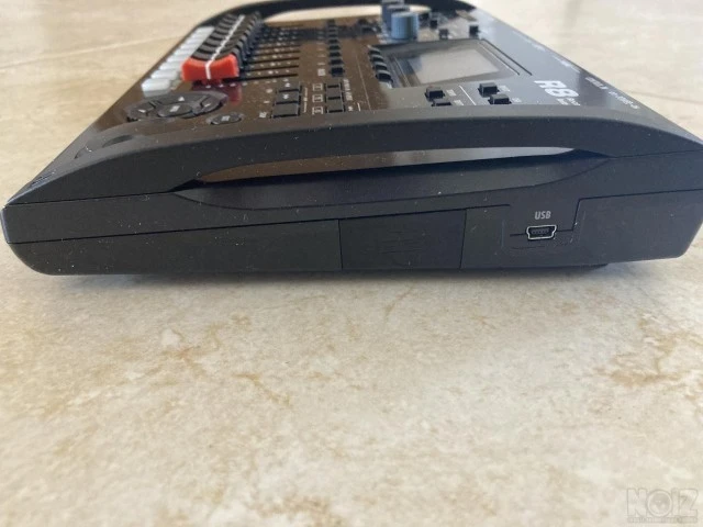 Zoom R8 Multitrack Digital Recorder