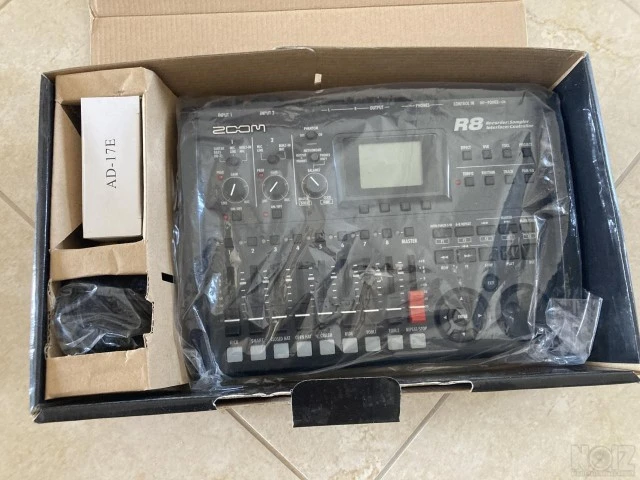Zoom R8 Multitrack Digital Recorder