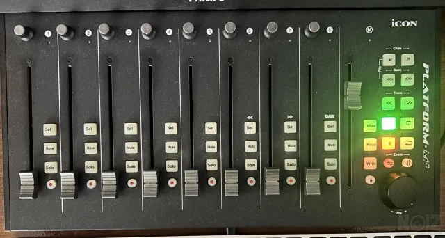 Icon Platform M+