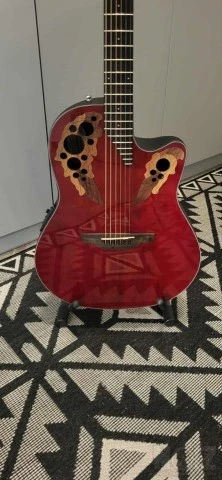 Ovation Celebrity Elite