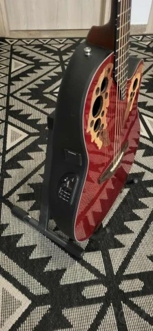 Ovation Celebrity Elite