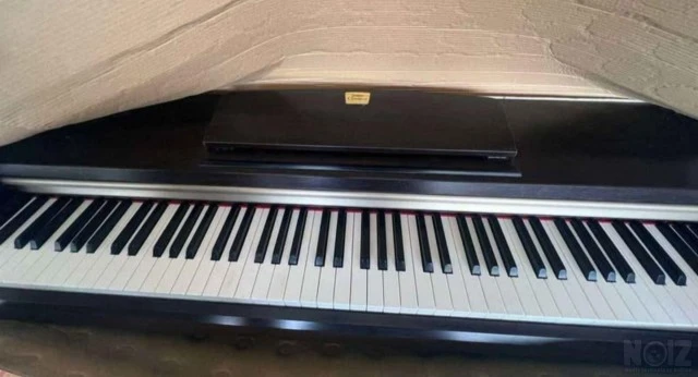 Yamaha clavinova CLP220