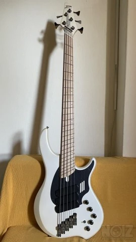 Dingwall NG3 5-string Ducati Pearl White