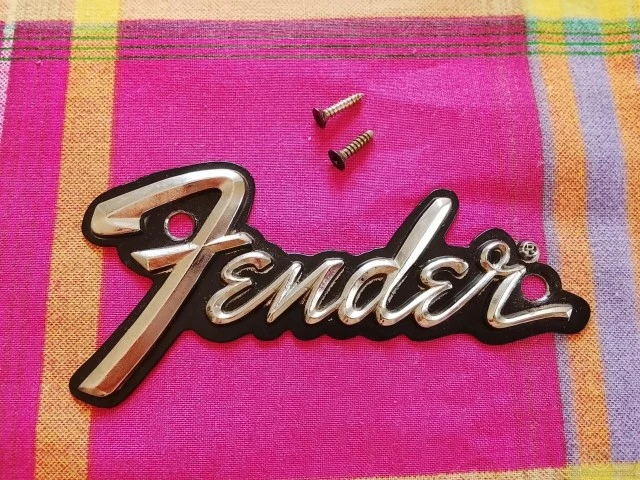 Fender logo