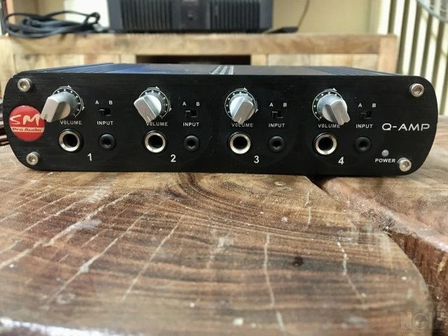 ΠΡΟΕΝΙΣΧΥΣΗ ΑΚΟΥΣΤΙΚΩΝ sm pro-audio